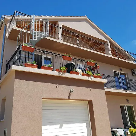 Gloria Ivana Apartman